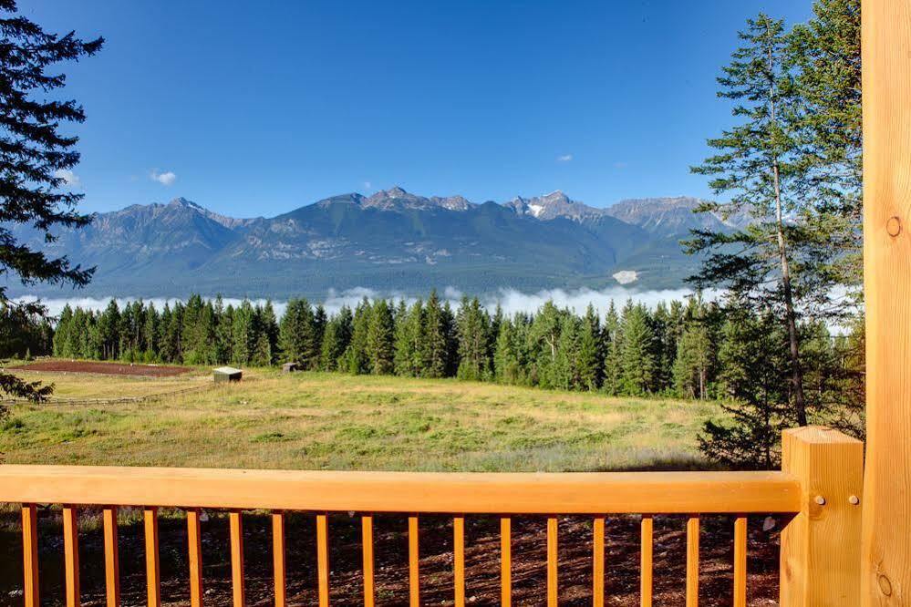 Mount 7 Lodges Голден Екстер'єр фото